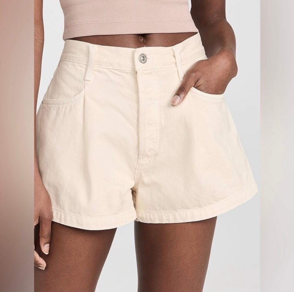 NWT Citizens of Hummanity Franca Pleated Short in Marzipan Cream Size 28